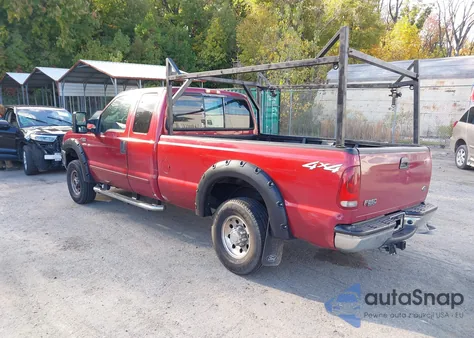 2003 Ford F-250 Lariat/Xl/Xlt из США, поврежденный, VIN 3FTNX21L63MB42005